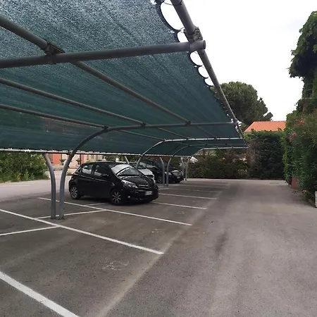 Lejlighedshotel Maricampo - Helloelba 3*