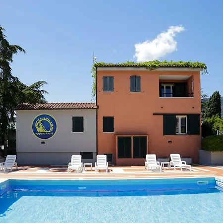 Maricampo - Helloelba Lejlighedshotel Marina di Campo